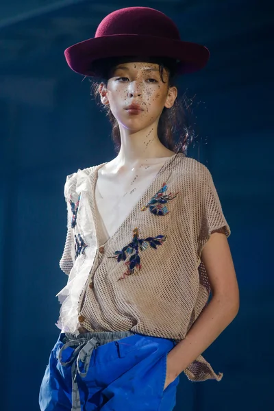 Look 68